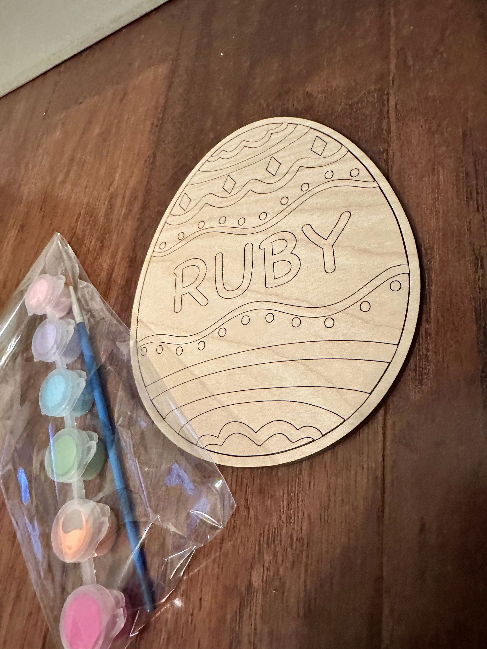 Easter Egg Personalized Paint Kit - Fresh Cut Signs