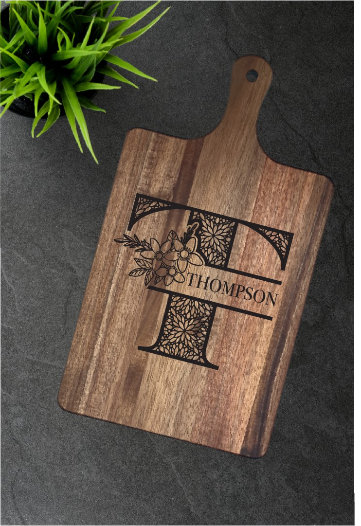 Personalized Acacia Cutting Board with Handle - Fresh Cut Signs