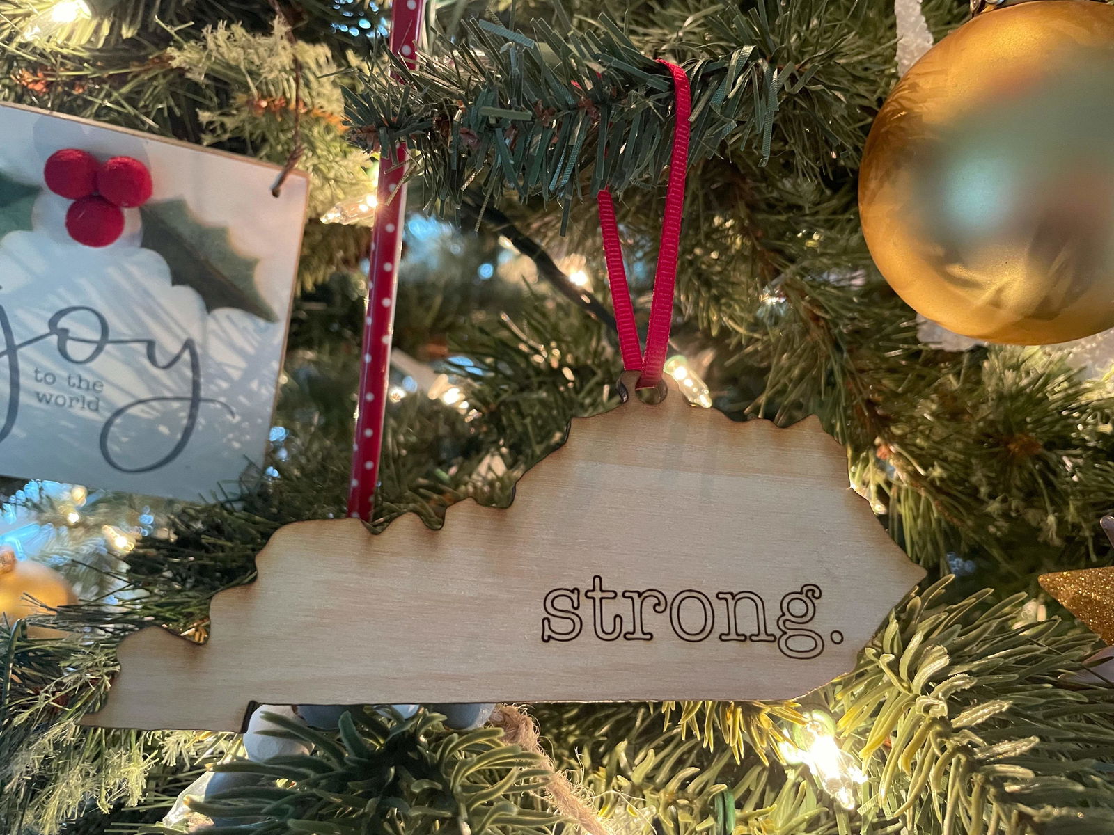 Kentucky Strong Tornado Relief Fundraiser Ornament - Fresh Cut Signs