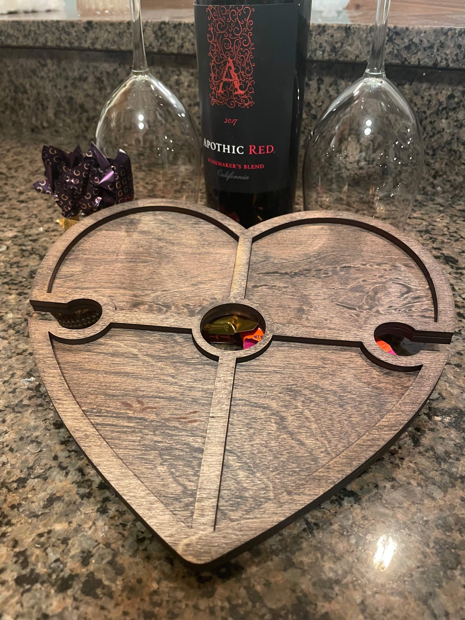 Heart Wine & Candy Tray-Fresh Cut Signs-Valentine's Day